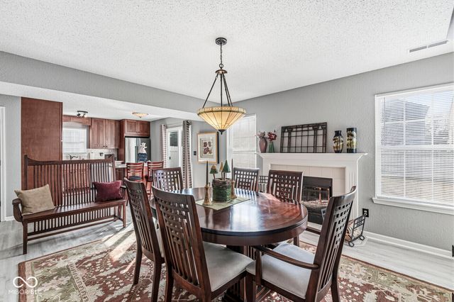 2603 Santaro Court, Indianapolis, IN 46217