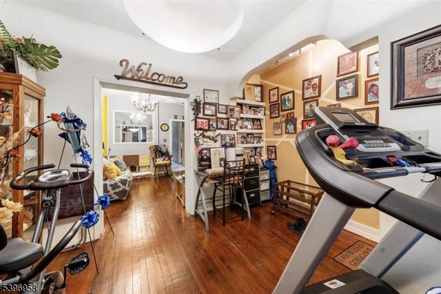 107 Randolph Ave, Jersey City, NJ 07305