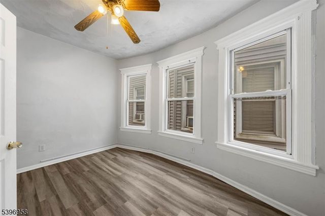 107 Randolph Ave, Jersey City, NJ 07305