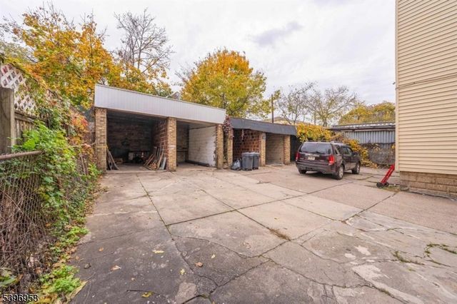 107 Randolph Ave, Jersey City, NJ 07305