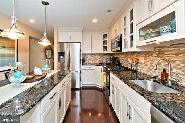 1026 KINGSDOWN CT, Ambler, PA 19002