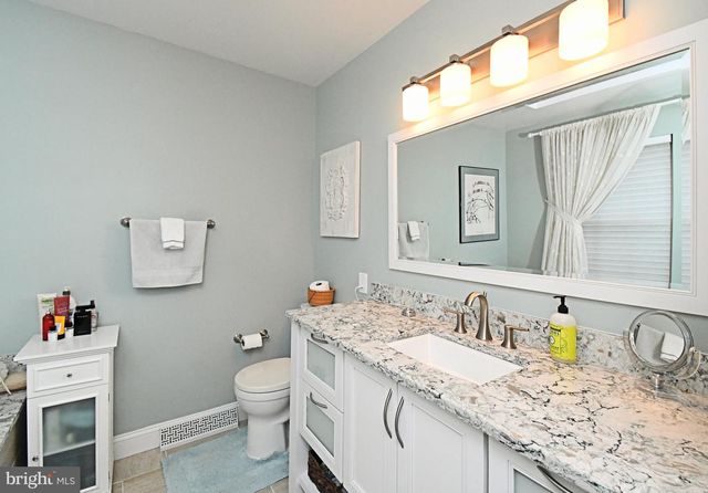 1026 KINGSDOWN CT, Ambler, PA 19002