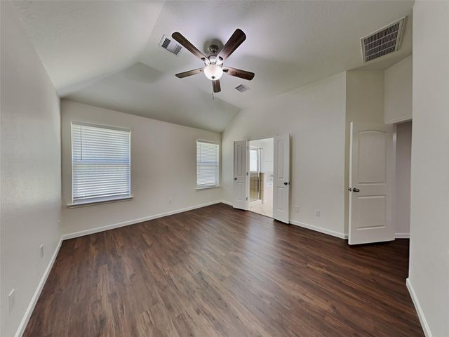 232 Country Crossing Circle, Magnolia, TX 77354