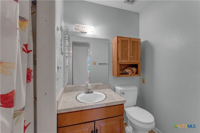 901 N Hill Street, Burnet, TX 78611
