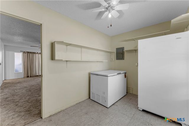 901 N Hill Street, Burnet, TX 78611