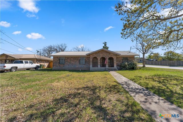 901 N Hill Street, Burnet, TX 78611