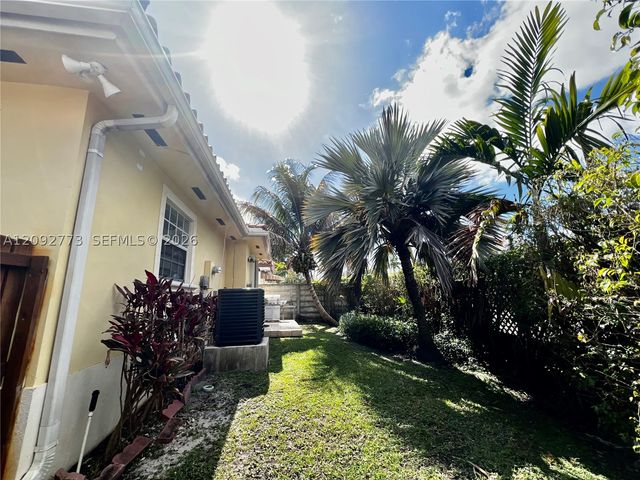 2301 SW 22nd Ave, Miami, FL 33145