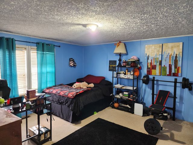 1110 Hunt St, Winchester, TN 37398