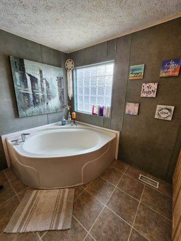 1110 Hunt St, Winchester, TN 37398