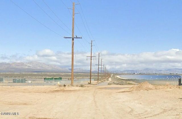 11200 W Lodestar Ave Street, Rosamond, CA 93560