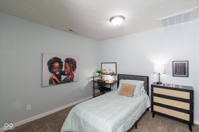 5035 Rosslyn Avenue, Indianapolis, IN 46205