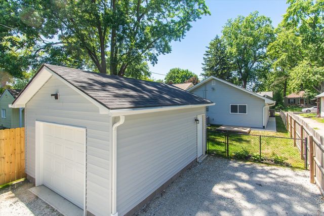 5035 Rosslyn Avenue, Indianapolis, IN 46205