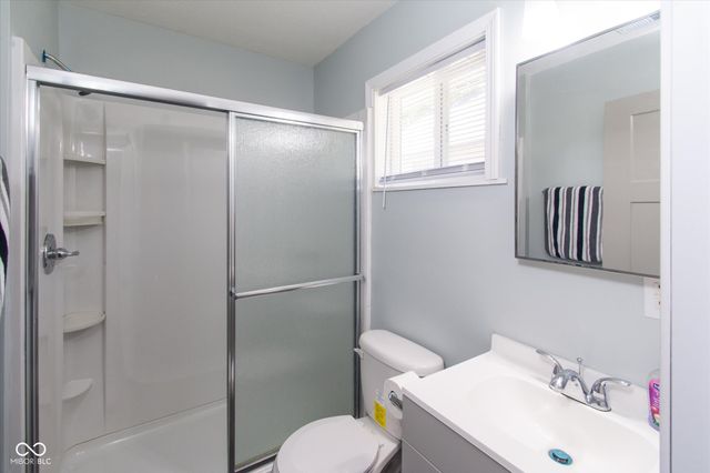 5035 Rosslyn Avenue, Indianapolis, IN 46205