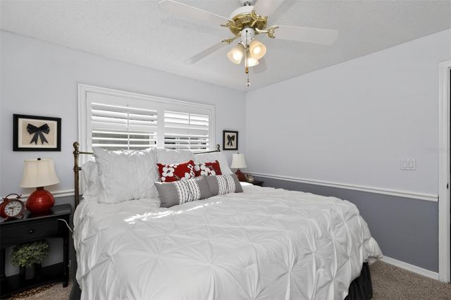 11717 DERBYSHIRE DRIVE, Tampa, FL 33626