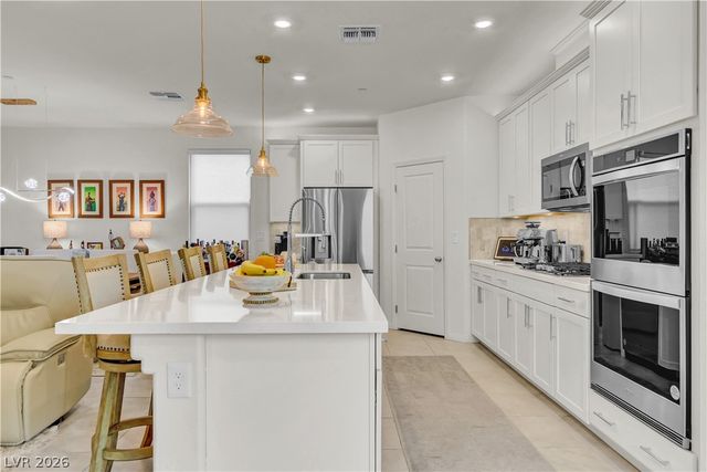 1583 Pacific Baza Street, Las Vegas, NV 89138