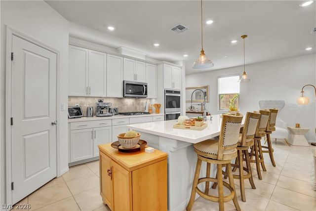 1583 Pacific Baza Street, Las Vegas, NV 89138