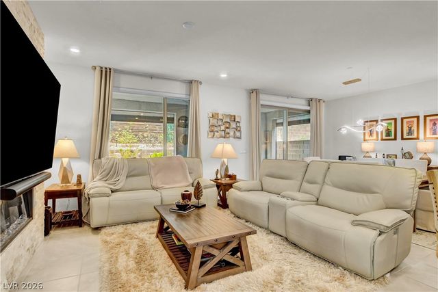 1583 Pacific Baza Street, Las Vegas, NV 89138