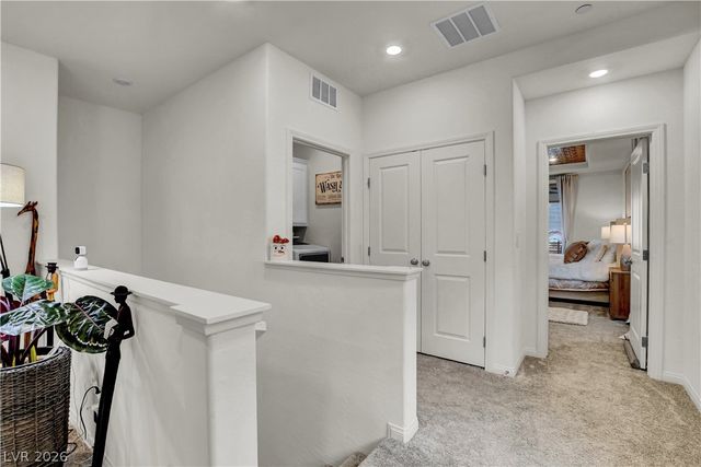 1583 Pacific Baza Street, Las Vegas, NV 89138