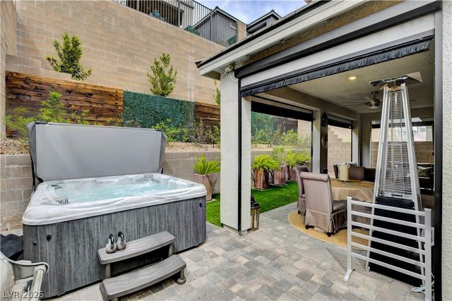 1583 Pacific Baza Street, Las Vegas, NV 89138