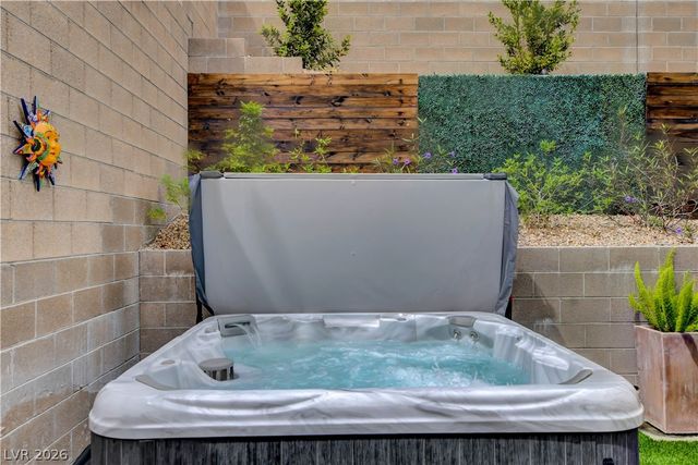 1583 Pacific Baza Street, Las Vegas, NV 89138