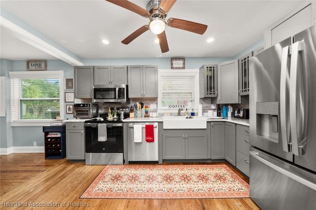 1961 Lakeview Drive, Sebring, FL 33870