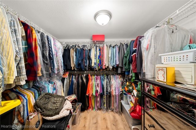 1961 Lakeview Drive, Sebring, FL 33870