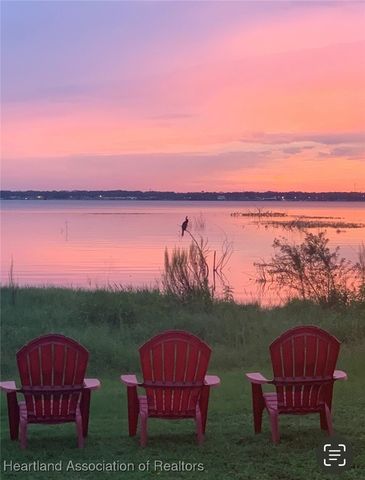 1961 Lakeview Drive, Sebring, FL 33870