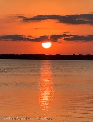 1961 Lakeview Drive, Sebring, FL 33870