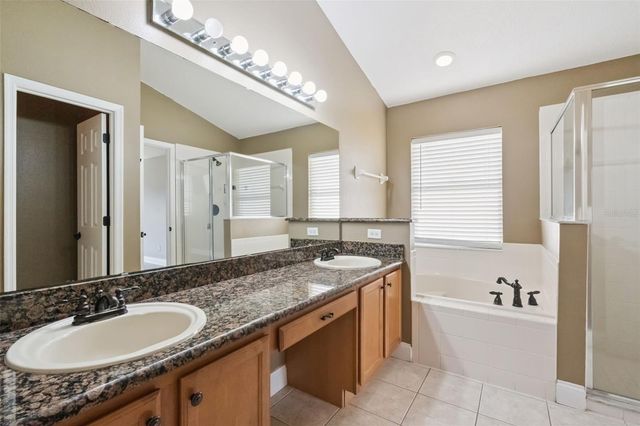 1581 SILHOUETTE DRIVE, Clermont, FL 34711