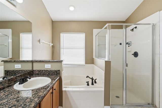 1581 SILHOUETTE DRIVE, Clermont, FL 34711