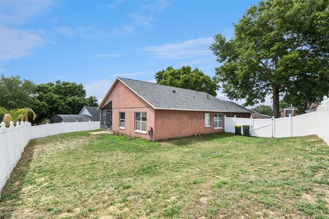 1581 SILHOUETTE DRIVE, Clermont, FL 34711