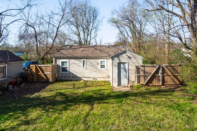 1710 W Belmont Street, Springfield, MO 65802