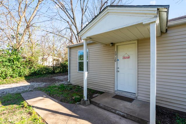 1710 W Belmont Street, Springfield, MO 65802