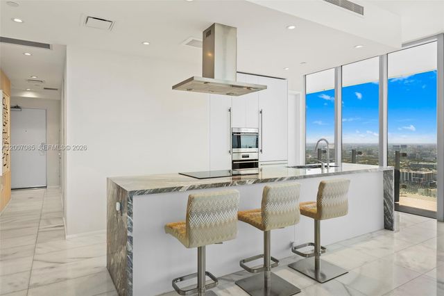 700 NE 26th Ter 4206, Miami, FL 33137