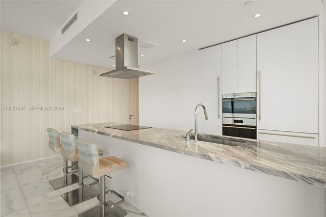 700 NE 26th Ter 4206, Miami, FL 33137