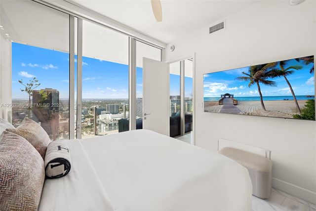 700 NE 26th Ter 4206, Miami, FL 33137