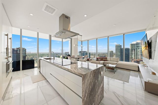 700 NE 26th Ter 4206, Miami, FL 33137