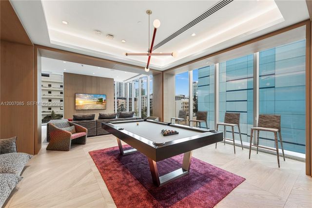 700 NE 26th Ter 4206, Miami, FL 33137