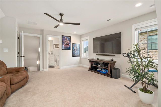 1669 Villa Medici Pass, Lexington, KY 40509