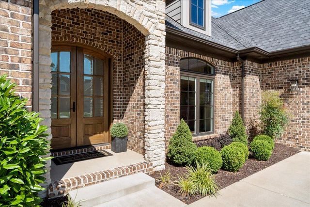 1669 Villa Medici Pass, Lexington, KY 40509