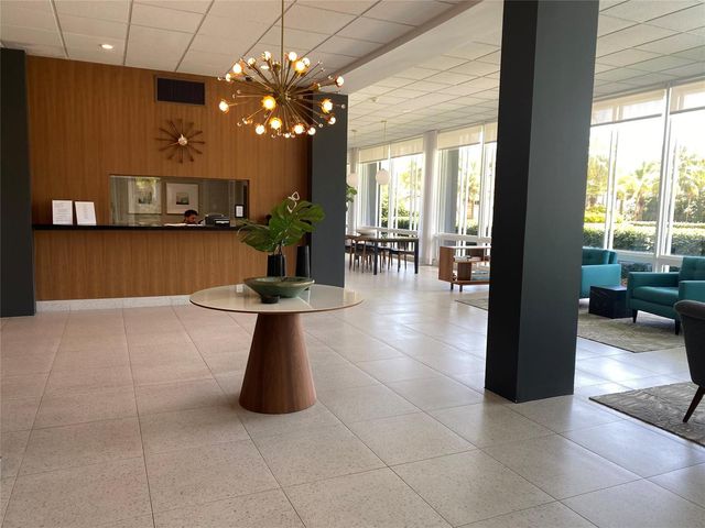 2840 N Ocean Boulevard 308, Fort Lauderdale, FL 33308