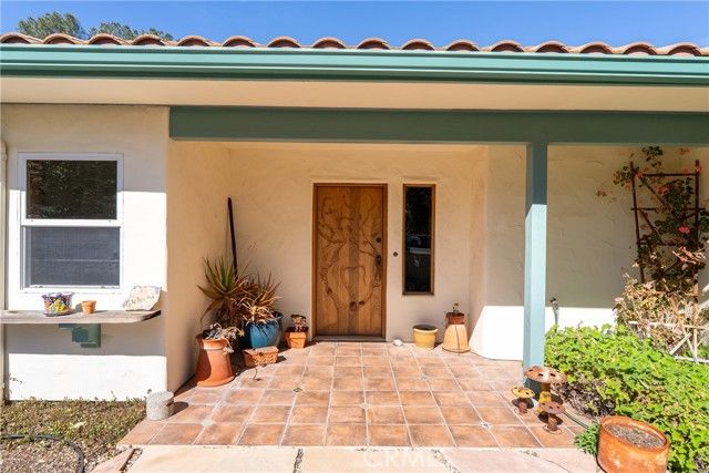 325 Conover Lane, Templeton, CA 93465