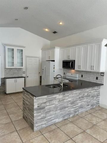 1623 BRIDGEVIEW CIRCLE, Orlando, FL 32824
