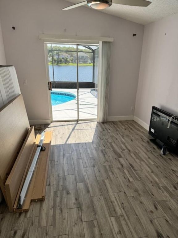 Image 7 of property listing at 1623 BRIDGEVIEW CIRCLE, Orlando, FL 32824