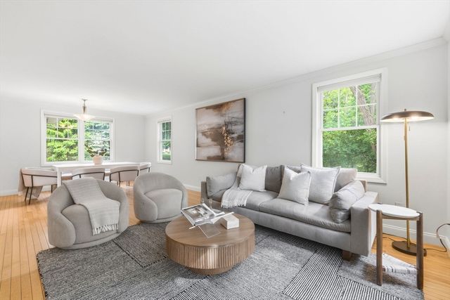 34 Pine Street 34, Newton, MA 02456
