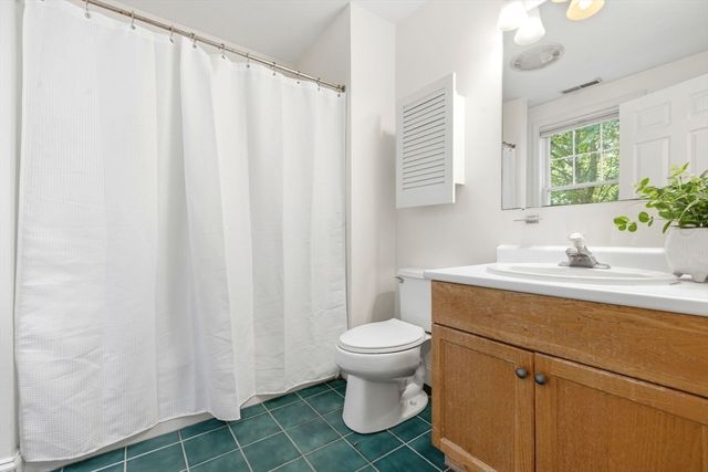 34 Pine Street 34, Newton, MA 02456