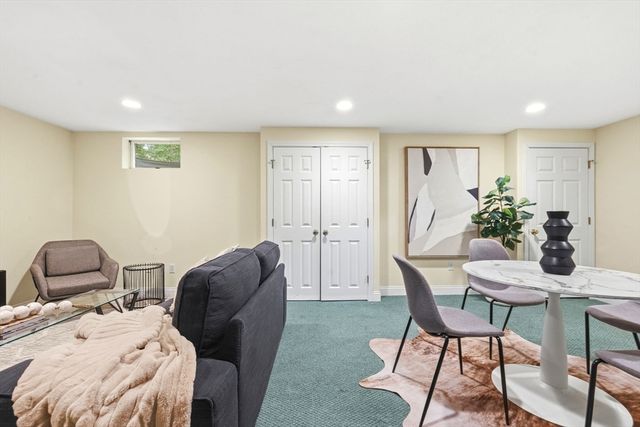 34 Pine Street 34, Newton, MA 02456