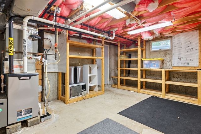34 Pine Street 34, Newton, MA 02456