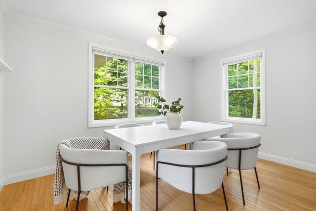 34 Pine Street 34, Newton, MA 02456