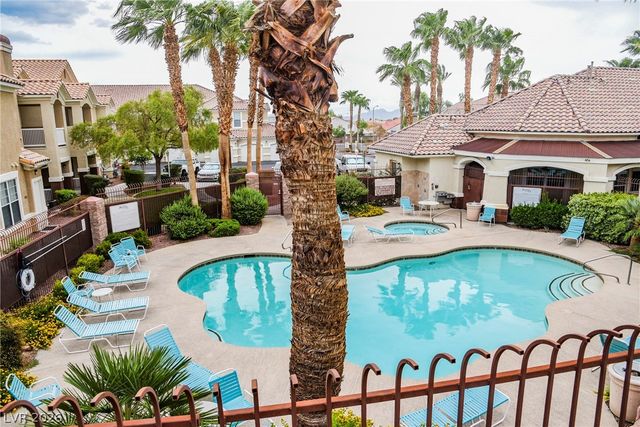 5855 Valley Drive 2050, North Las Vegas, NV 89031